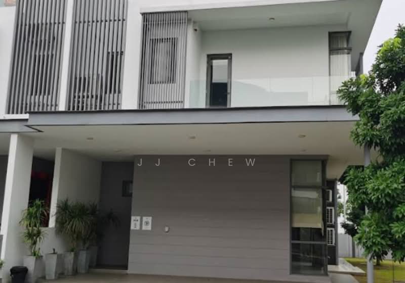 Semi-Detached House for Sale in Shah Alam (Selangor) - JJ Chew - Exterior - PropertyGuru.com.my