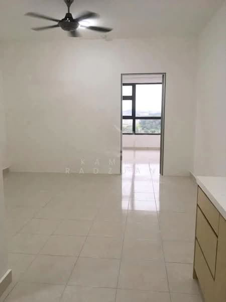 Servis Apartment untuk Disewa di Tiara Imperio Residence - Kamil Radzuan - Living Room - PropertyGuru.com.my