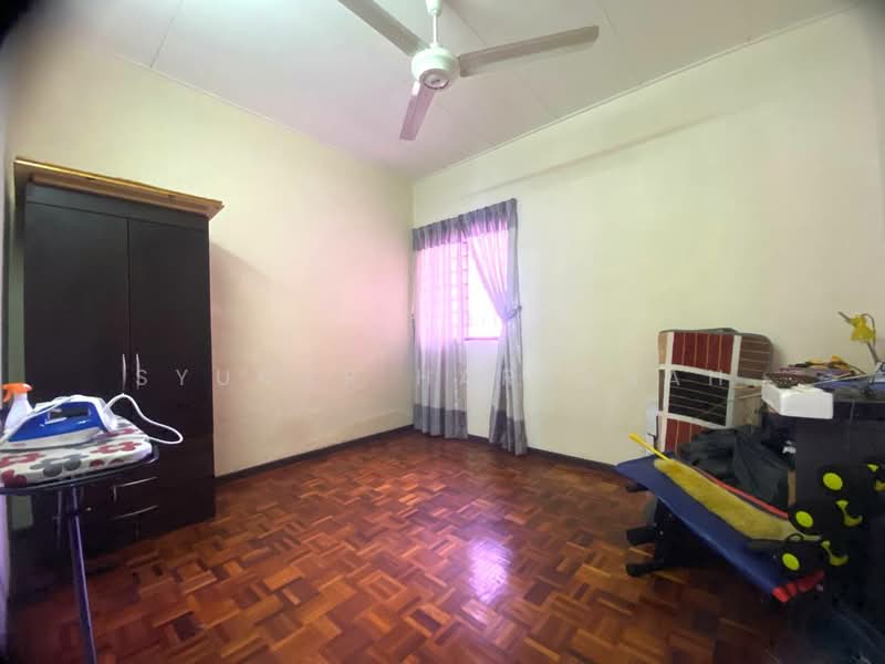2-storey Terraced House for Sale in Shah Alam (Selangor) - Syukor Hartanah - Bedroom - PropertyGuru.com.my