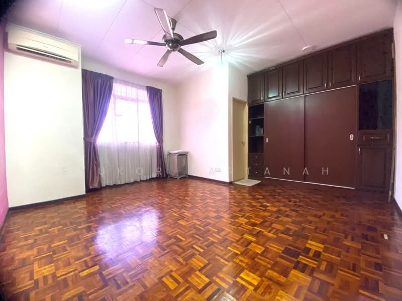 2-storey Terraced House for Sale in Shah Alam (Selangor) - Syukor Hartanah - Bedroom - PropertyGuru.com.my