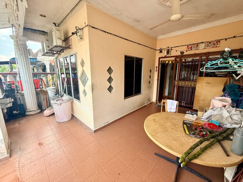 Rumah Teres 1 Tingkat untuk Dijual di Shah Alam (Selangor) - Nur Alia Omar - Exterior - PropertyGuru.com.my