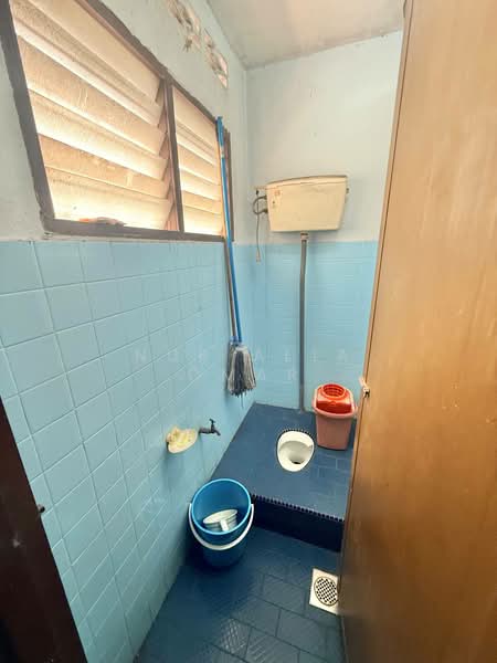 Rumah Teres 1 Tingkat untuk Dijual di Shah Alam (Selangor) - Nur Alia Omar - Bathroom - PropertyGuru.com.my