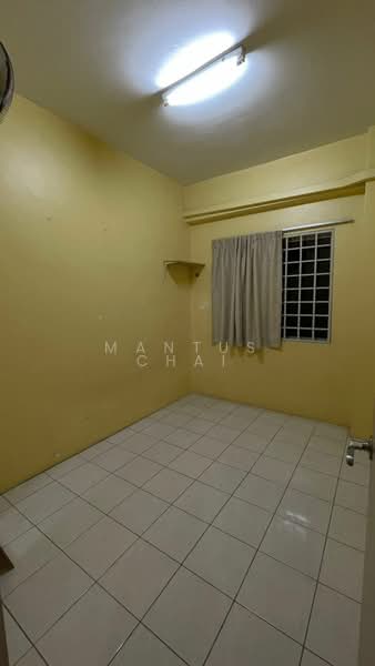 Apartment for Rent at Puncak Baiduri Apartment - Mantus Chai - PropertyGuru.com.my