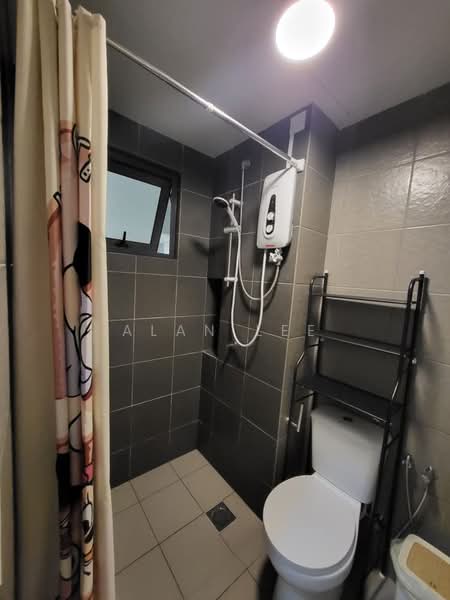 Kondominium untuk Disewa di Sky Awani Residensi 4 - Alan Lee - Bathroom - PropertyGuru.com.my