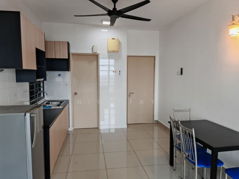 Servis Apartment untuk Disewa di ARC @ Austin Hills - Nick Tay - Kitchen - PropertyGuru.com.my