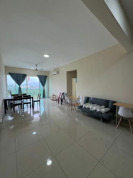 Kondominium untuk Disewa di Sg Long Residence - Alan Lee - Living Room - PropertyGuru.com.my
