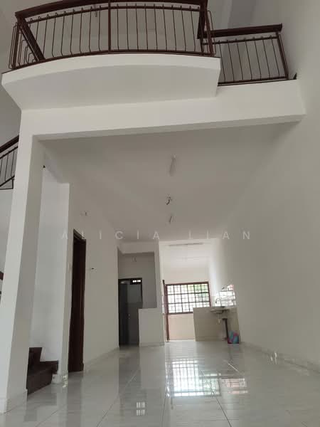 Rumah Teres 1.5 Tingkat untuk Dijual di Taman Pelangi Indah (Ulu Tiram) - Alicia Lian - Interior - PropertyGuru.com.my