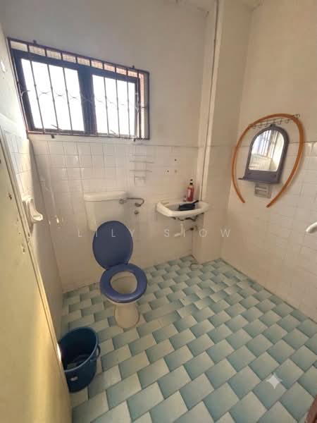 2-storey Terraced House for Sale in Kelana Jaya (Petaling Jaya) - Lily Siow - Bathroom - PropertyGuru.com.my