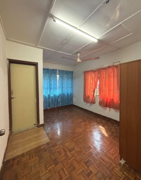 2-storey Terraced House for Sale in Kelana Jaya (Petaling Jaya) - Lily Siow - Bedroom - PropertyGuru.com.my