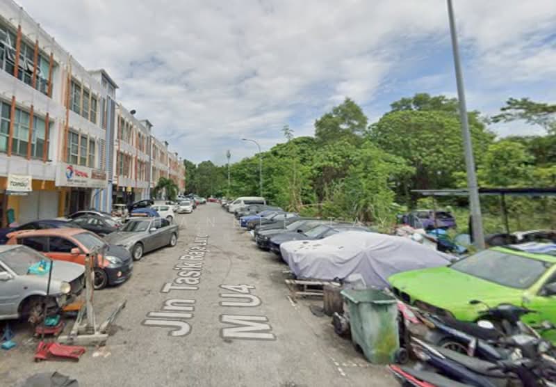 Shop / Office for Sale in Seksyen 14 (Shah Alam) - Hannee Tay - Exterior - PropertyGuru.com.my