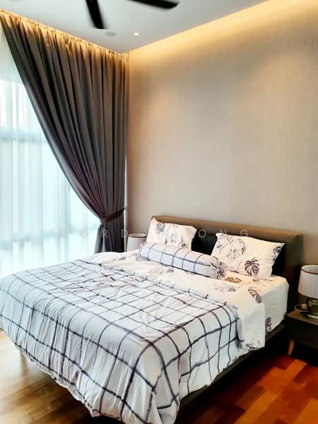 Kondominium untuk Dijual di Ferringhi Residence - Jordan Ong - Bedroom - PropertyGuru.com.my