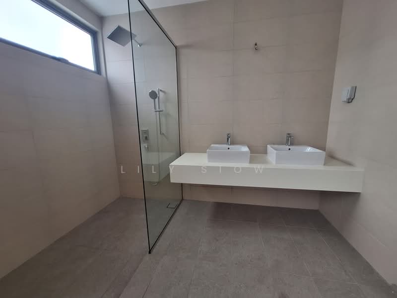 Semi-Detached House for Sale in Kota Kemuning (Shah Alam) - Lily Siow - Bathroom - PropertyGuru.com.my