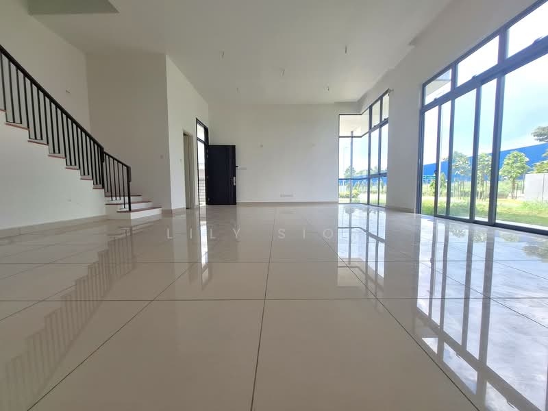 Semi-Detached House for Sale in Kota Kemuning (Shah Alam) - Lily Siow - Living Room - PropertyGuru.com.my