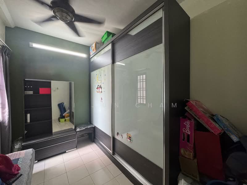 Condominium for Sale at Sri Putramas - Yi Jun Cham - Bedroom - PropertyGuru.com.my