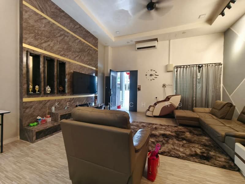 2-storey Terraced House for Rent in Taman Klebang Mutiara (Ipoh) - Kelvin Chong - Living Room - PropertyGuru.com.my