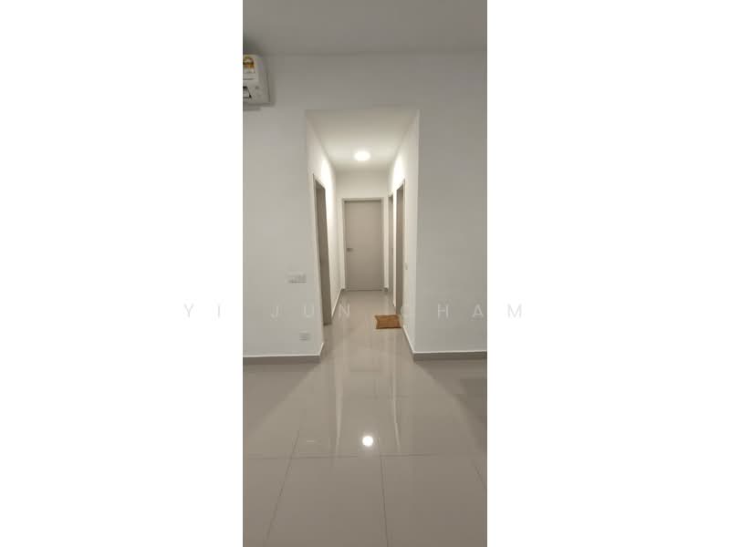 Service Residence for Rent at Residensi Ava @ Kiara Bay - Yi Jun Cham - Corridor - PropertyGuru.com.my
