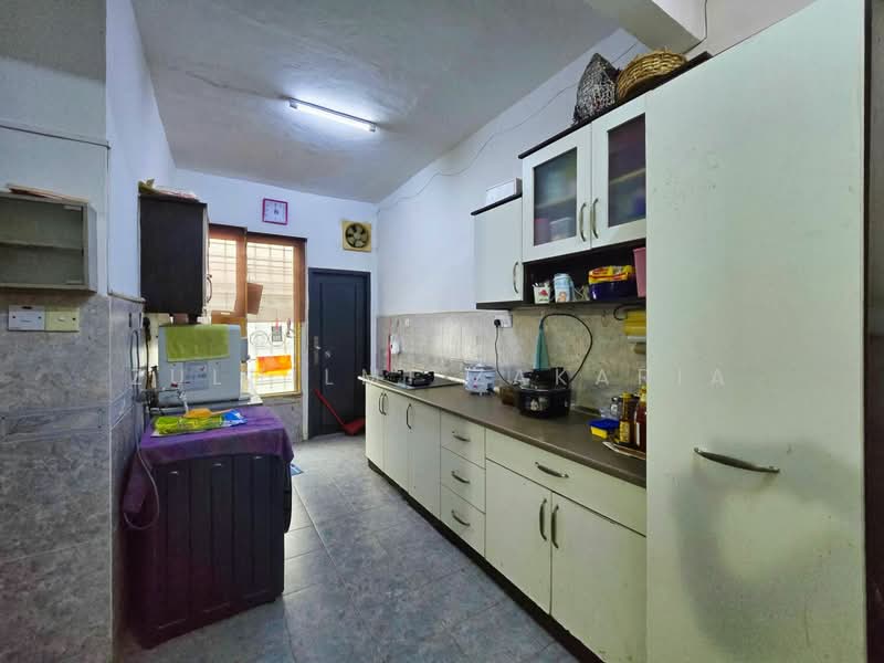 Rumah Teres 2 Tingkat untuk Dijual di Templer Suasana (Rawang) - Zulhilmi Zakaria - Kitchen - PropertyGuru.com.my