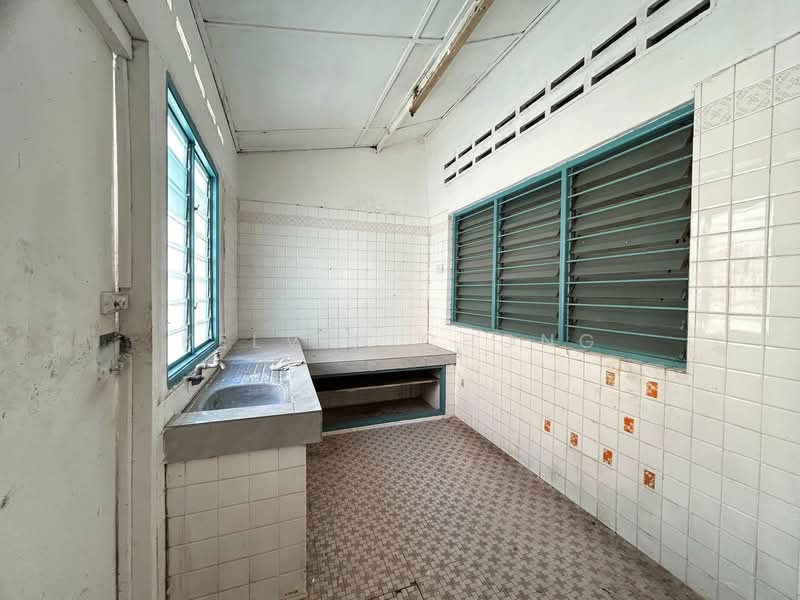 1-storey Terraced House for Sale in Ipoh (Perak) - Kelvin Chong - Kitchen - PropertyGuru.com.my