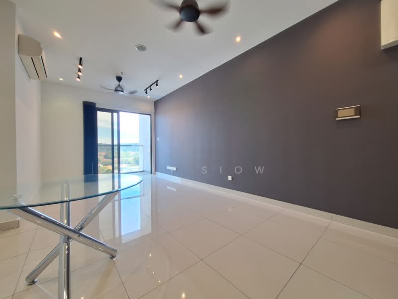 Servis Apartment untuk Dijual di Ten Kinrara - Lily Siow - Living Room - PropertyGuru.com.my