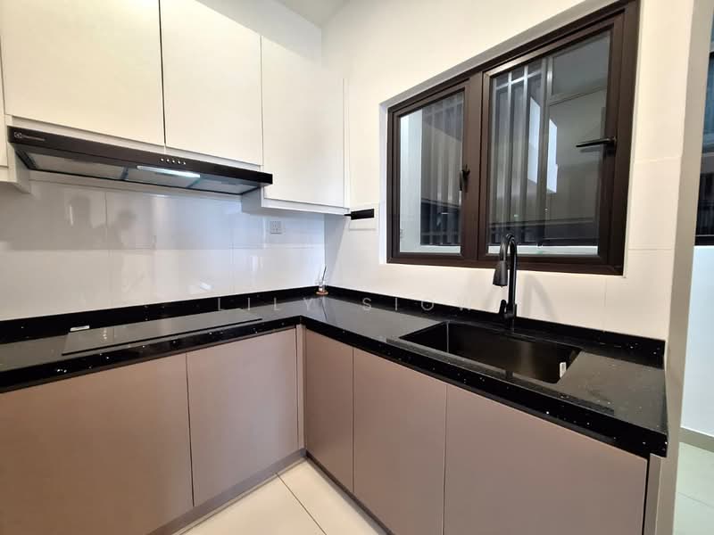 Servis Apartment untuk Dijual di Ten Kinrara - Lily Siow - Kitchen - PropertyGuru.com.my