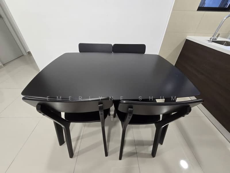 Servis Apartment untuk Disewa di Suria Garden - Emerlyne Shum - Dining Room - PropertyGuru.com.my