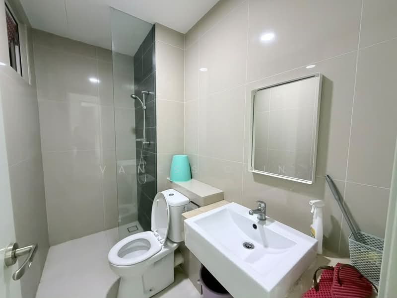 Servis Apartment untuk Disewa di Desa Green - Vaness Chin - Bathroom - PropertyGuru.com.my