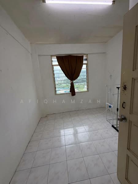 Rumah Flat untuk Disewa di Taman Sri Angsana - AfiqHamzah . - Interior - PropertyGuru.com.my