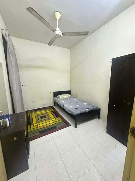 Apartment for Rent at Mentari Court - Scott Neoh - Bedroom - PropertyGuru.com.my