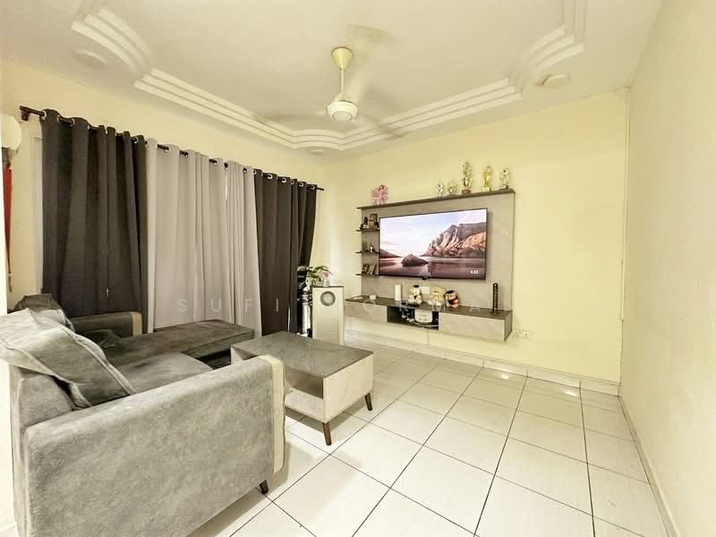 2-storey Terraced House for Sale in Pasir Gudang (Johor) - Sufi Norman - Living Room - PropertyGuru.com.my