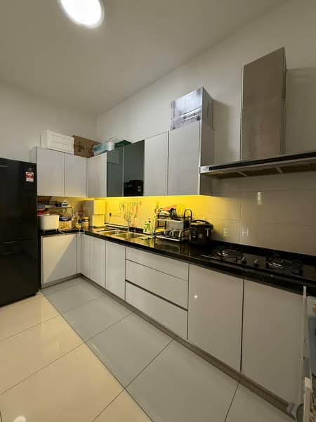 Kondominium untuk Dijual di Sentosa Residence - Shirley Teh - Kitchen - PropertyGuru.com.my