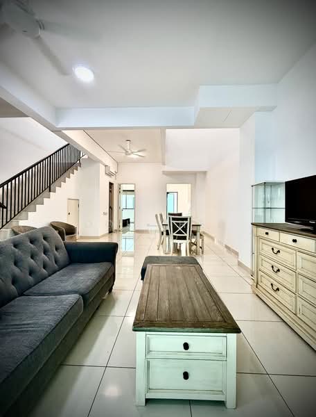 Rumah Teres untuk Dijual di Bandar Cassia (Batu Kawan) - Ooi Chee Khoon - Living Room - PropertyGuru.com.my