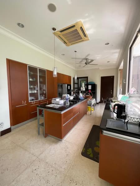 Bungalow for Sale in Kayangan Heights (Shah Alam) - Mu'izz Halim - PropertyGuru.com.my