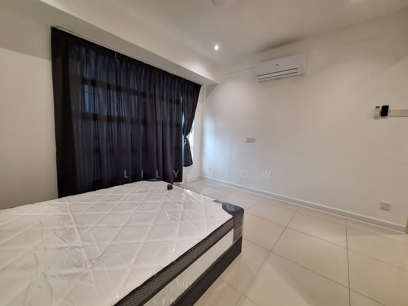 Condominium for Sale at The Zest @ Kinrara 9 - Lily Siow - Bedroom - PropertyGuru.com.my