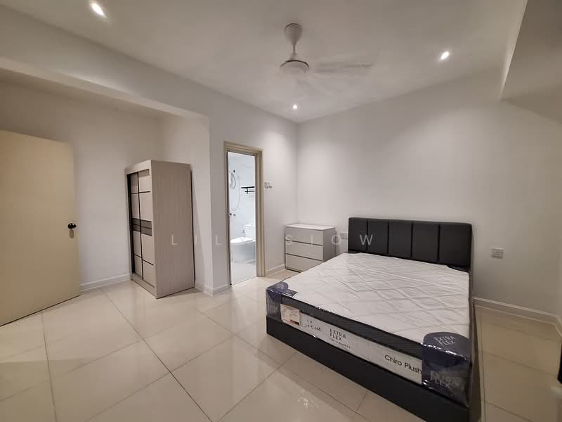 Condominium for Sale at The Zest @ Kinrara 9 - Lily Siow - Bedroom - PropertyGuru.com.my