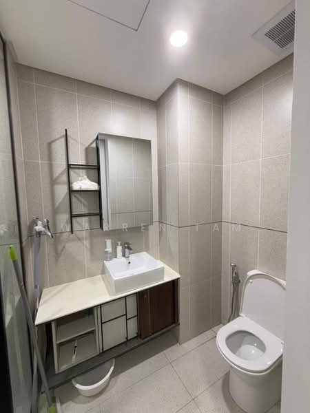 Service Residence for Rent at Millerz Square Serviced Residence - Warren Tam - Bathroom - PropertyGuru.com.my