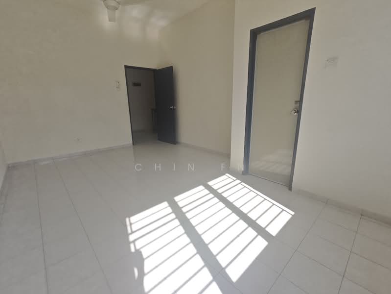 2-storey Terraced House for Sale in Taman Sutera Wangi (Batu Berendam) - CHIN FN - Interior - PropertyGuru.com.my