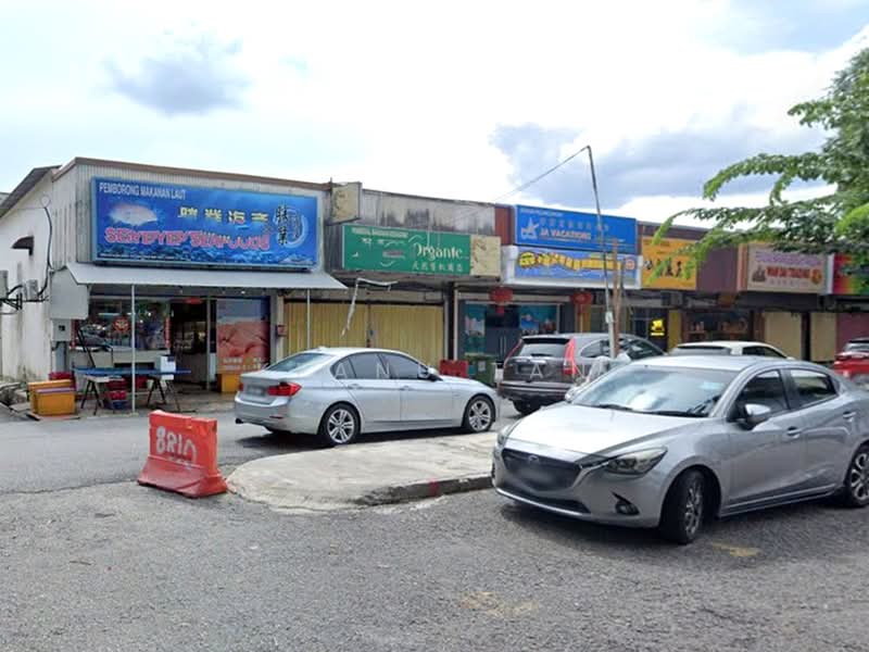 Shop for Rent in Kepong Baru (Kepong) - Keanu Tan - Exterior - PropertyGuru.com.my