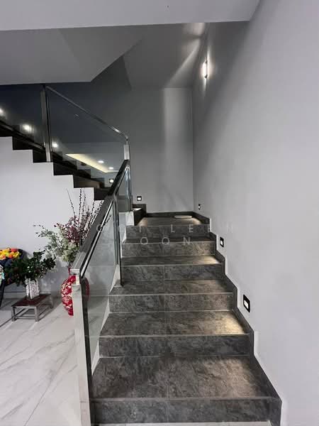 Semi-Detached House for Sale in Taman Century (Johor Bahru) - Pooi Leen Voon - PropertyGuru.com.my