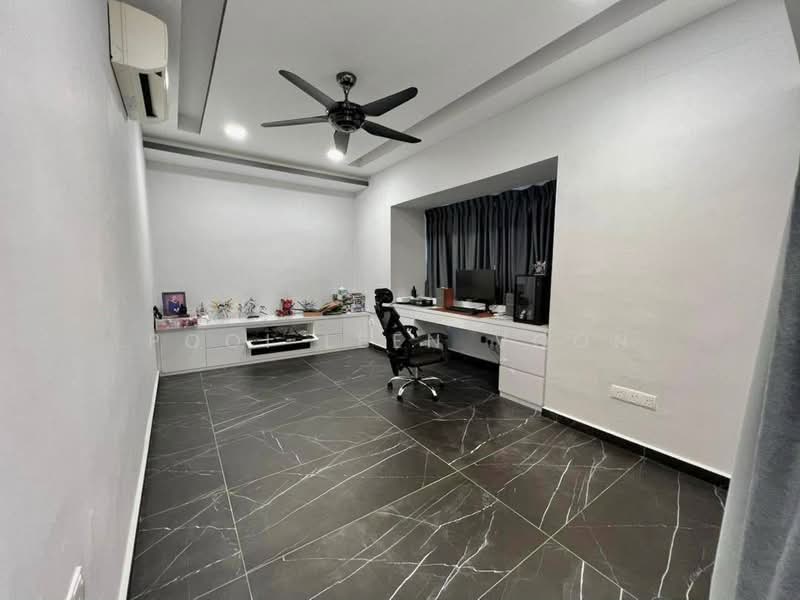 Semi-Detached House for Sale in Taman Century (Johor Bahru) - Pooi Leen Voon - PropertyGuru.com.my