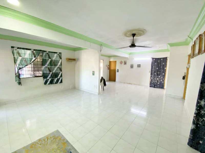 1-storey Terraced House for Sale in Pasir Gudang (Johor) - Sufi Norman - Living Room - PropertyGuru.com.my