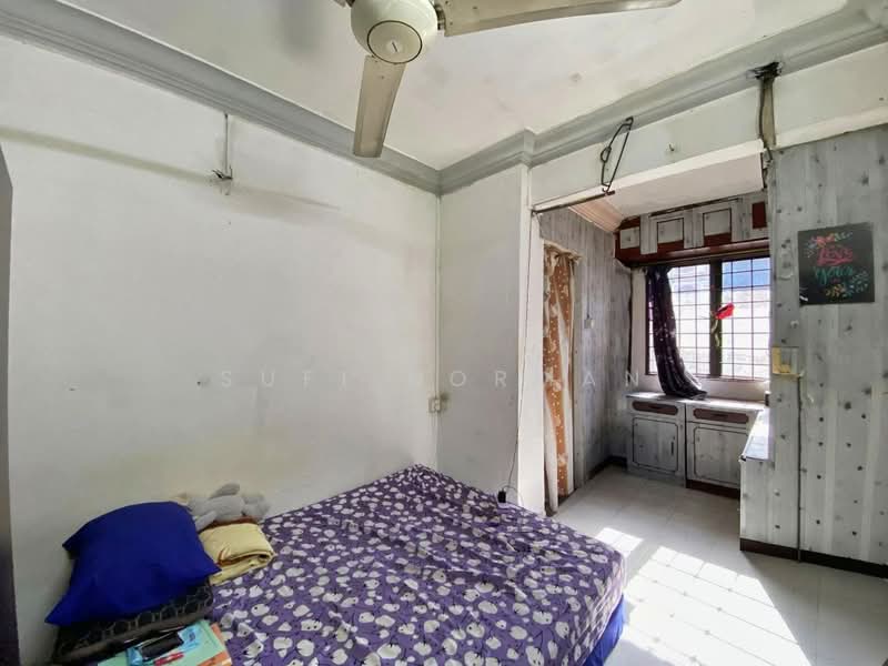 1-storey Terraced House for Sale in Pasir Gudang (Johor) - Sufi Norman - Bedroom - PropertyGuru.com.my