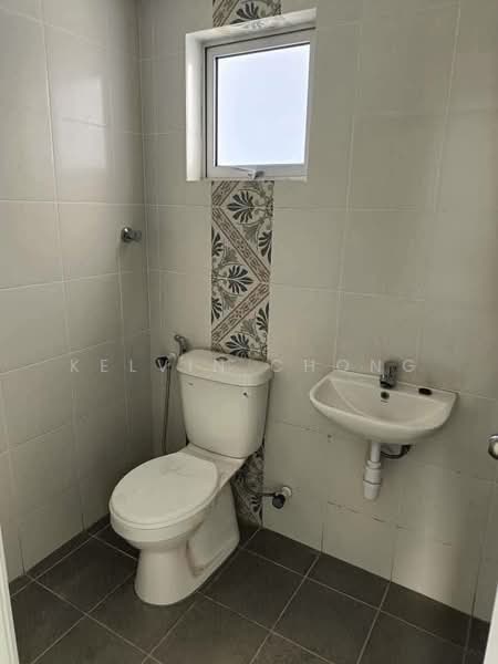 Kondominium untuk Dijual di The Anderson - Kelvin Chong - Bathroom - PropertyGuru.com.my