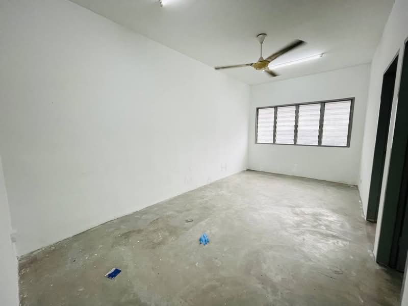 Rumah Flat untuk Dijual di Flat PKNS Taman Kuang Raya - Saiful Hafiz Ismail - PropertyGuru.com.my