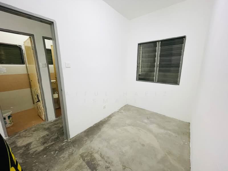 Rumah Flat untuk Dijual di Flat PKNS Taman Kuang Raya - Saiful Hafiz Ismail - PropertyGuru.com.my