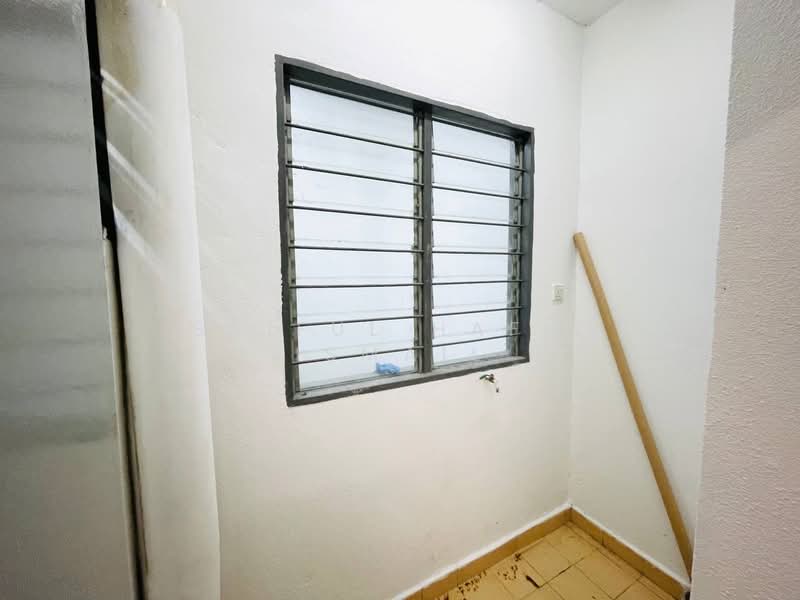 Rumah Flat untuk Dijual di Flat PKNS Taman Kuang Raya - Saiful Hafiz Ismail - PropertyGuru.com.my