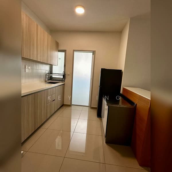 Condominium for Rent at Residensi Dutamas Dahlia - Key Ling - Kitchen - PropertyGuru.com.my