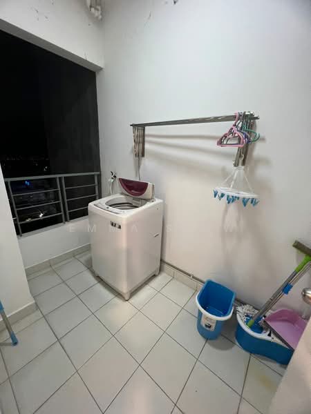 Condominium for Rent at Elit Heights @ Bayan City - Emma Seow - Balcony - PropertyGuru.com.my