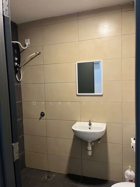 Service Residence for Rent at Stanford Suites @ EduSentral - Dylan Kok - Bathroom - PropertyGuru.com.my