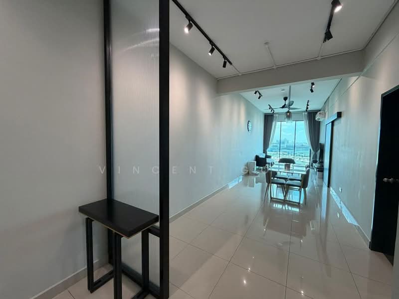 Servis Apartment untuk Dijual di Maple Residences @ Bandar Bestari Klang - Vincent Goh - Living Room - PropertyGuru.com.my