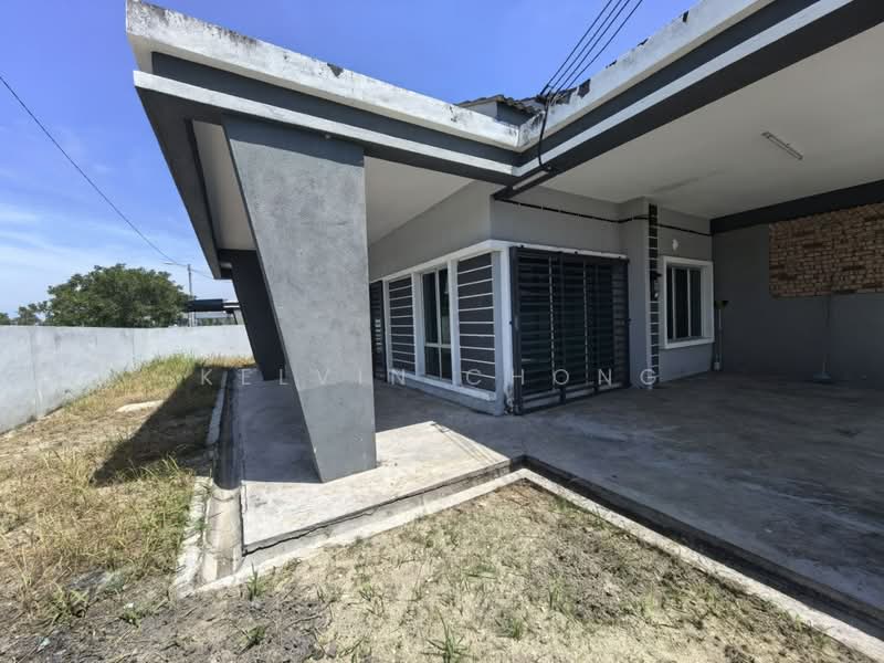 Rumah Teres 1 Tingkat untuk Dijual di Bandar Lahat Baru (Lahat) - Kelvin Chong - Exterior - PropertyGuru.com.my